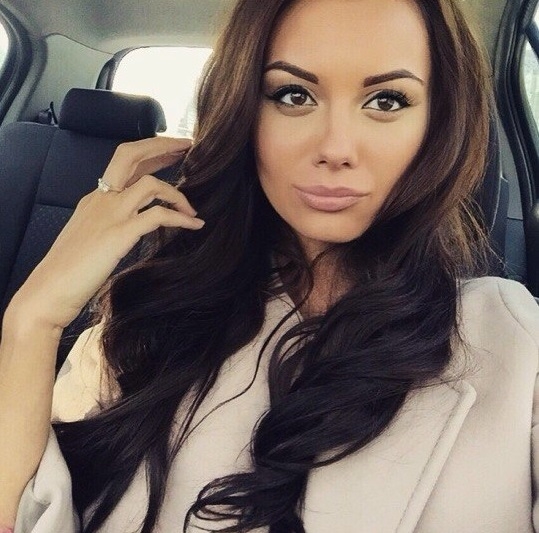Нежное прикосновение и незабываемый опыт - это то, что я гарантирую. У меня есть много возможностей, чтобы удовлетворить даже самые смелые желания. Я могу быть твоей нежной компаньонкой или страстной любовницей, всегда открытой для экспериментов. Мои отзывы подтверждают, что я истинное удовольствие. Получай удовольствие от каждой минуты, проведенной со мной. Фото доступны по запросу. Живу в Москве и готова встретиться с тобой прямо сейчас. 🌃🌹 Мария
